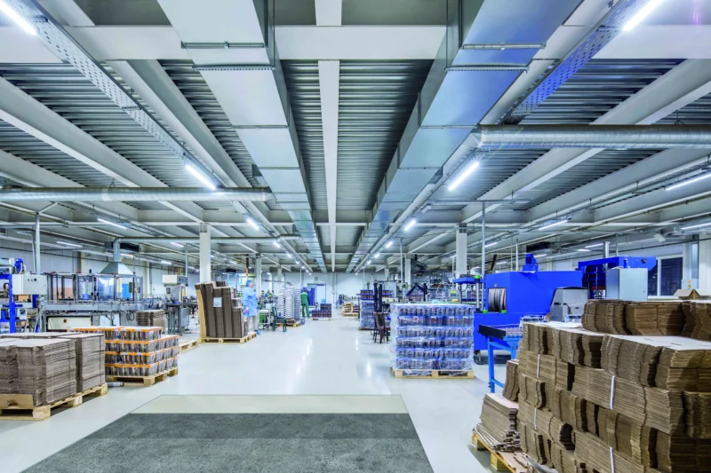 Industrieböden beleben zusammen mit etliche Haltbarkeit obendrein Tragfähigkeit